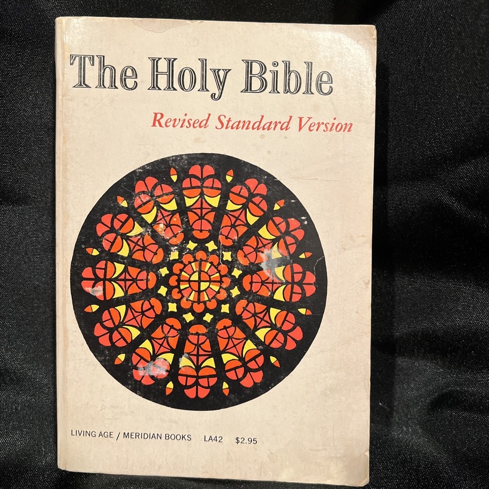 The Holy Bible / Revised standard version‎ 1962 Living Age/Meridian Books